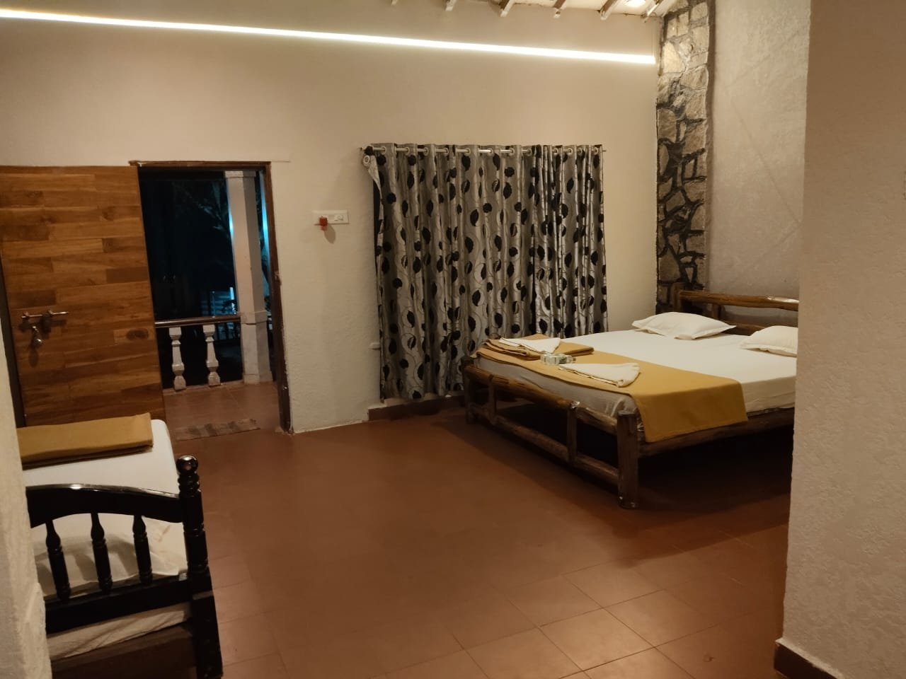 3 Sharing Non Ac Room
